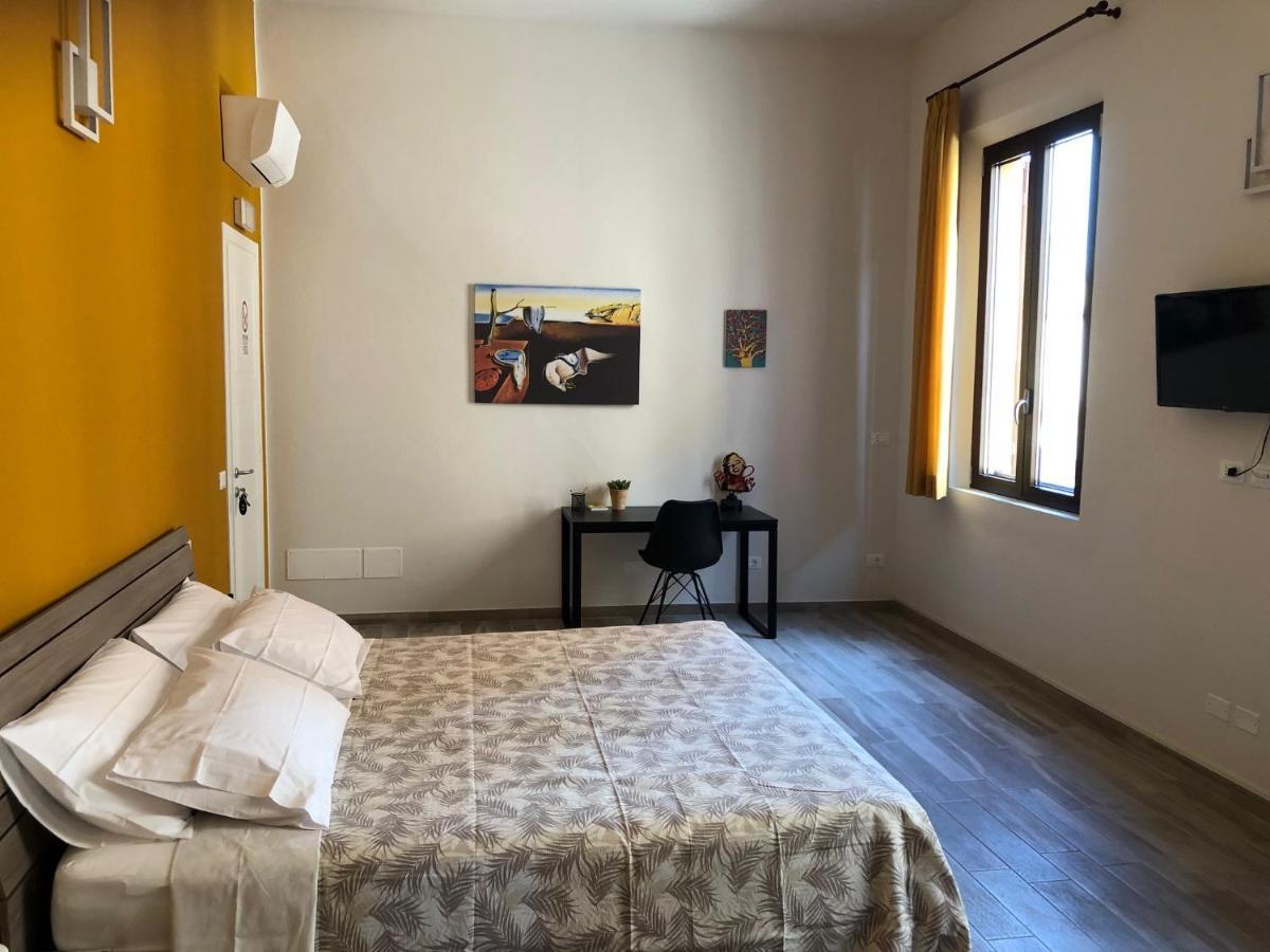Triquetra Hotel Ферара Екстериор снимка