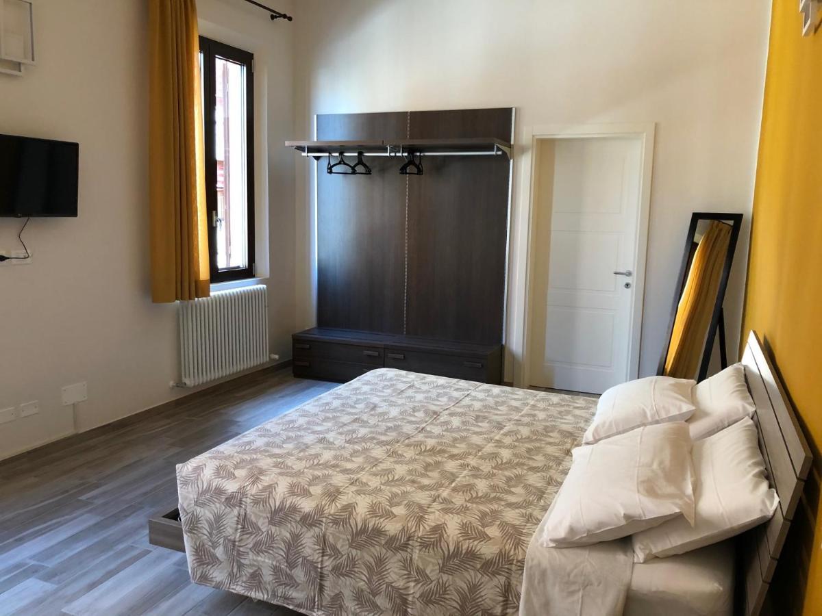 Triquetra Hotel Ферара Екстериор снимка